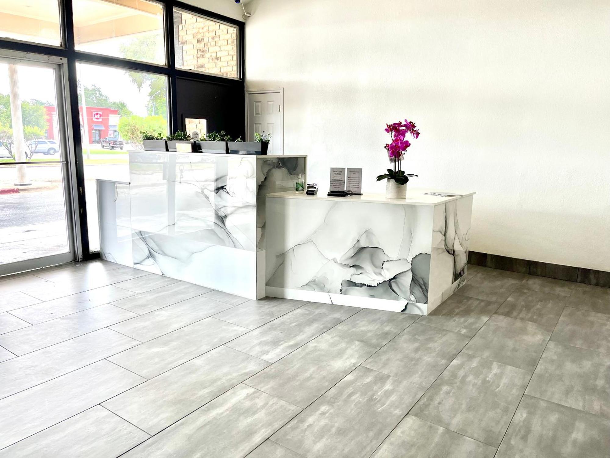 Hotel Isabella Uvalde Εξωτερικό φωτογραφία
